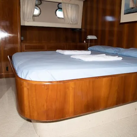 Riviera Boat Botel